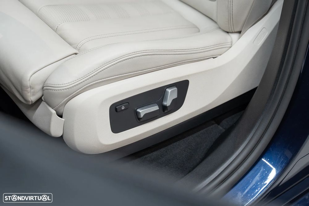 BMW X5 xDrive45e - 31