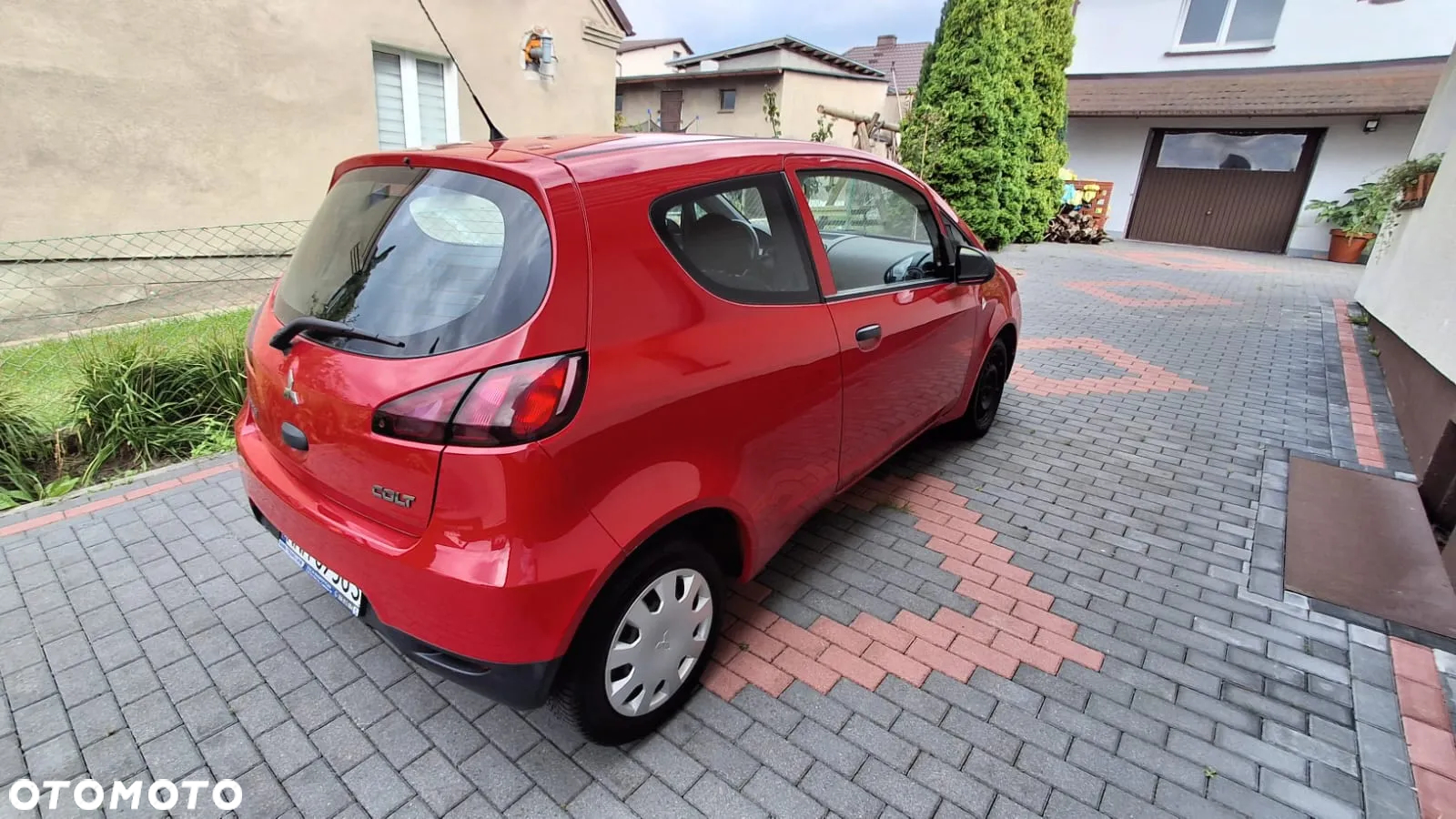 Mitsubishi Colt - 5