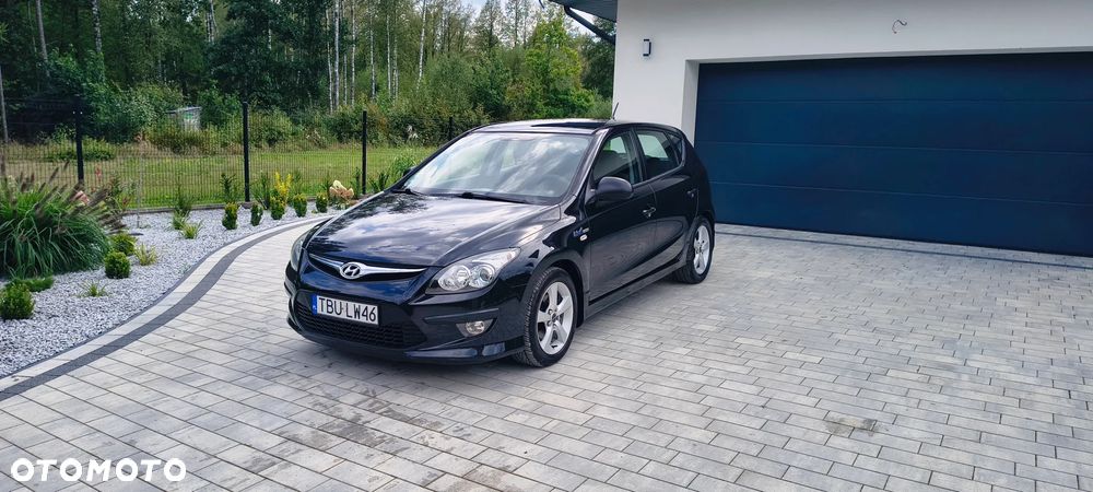 Hyundai i30 1.6 CRDi blue Classic - 1