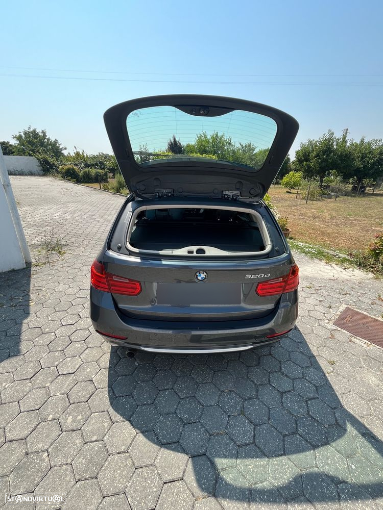 BMW 320 d Touring Auto Line Modern - 9