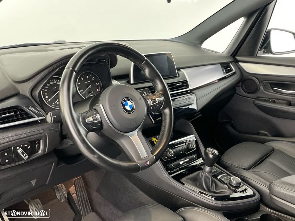 BMW 216 Active Tourer d Pack M - 15