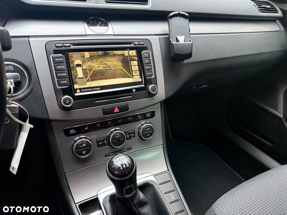 Volkswagen Passat 2.0 TDI 4Mot Comfortline - 27