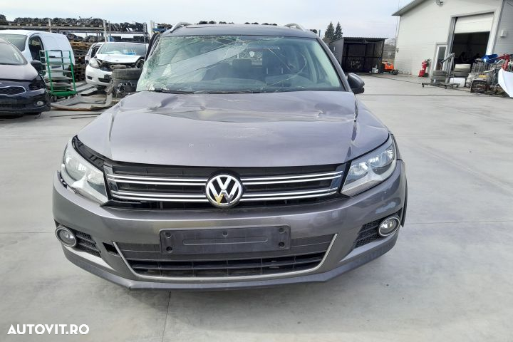 Compresor AC 5N0820803E 5N0820803E Volkswagen VW Tiguan 1 [facelift] - 5
