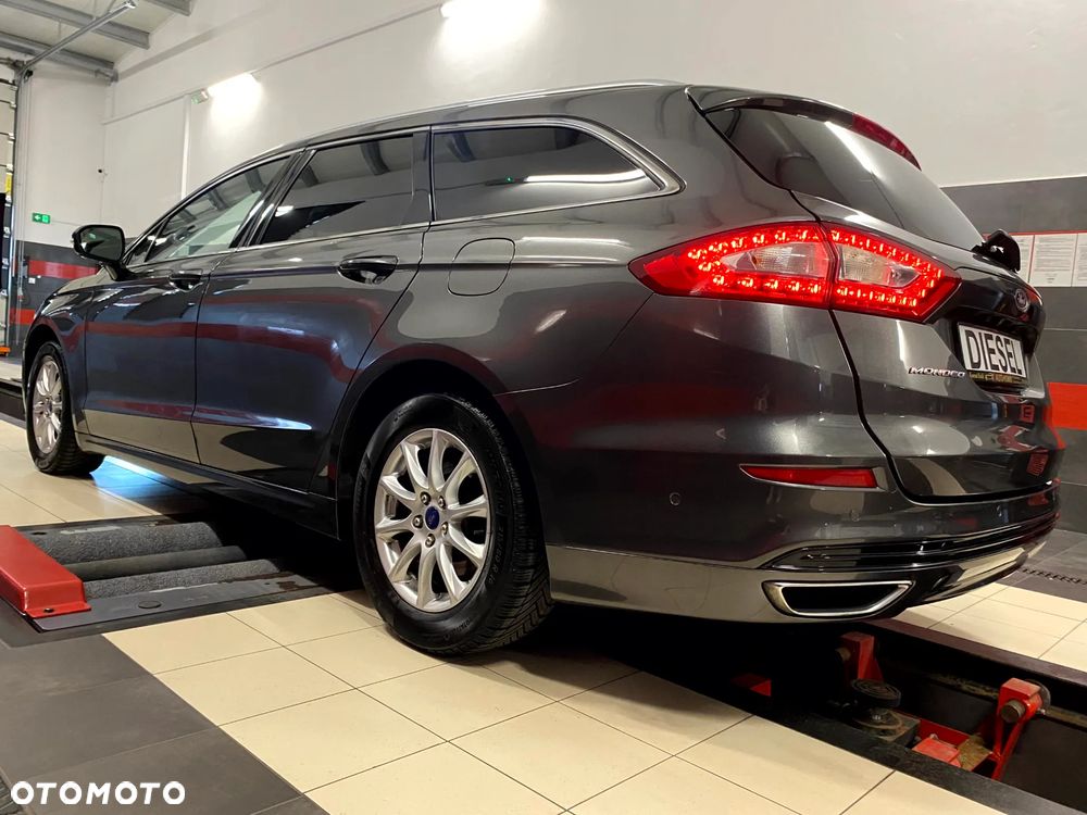 Ford Mondeo 2.0 TDCi Titanium PowerShift - 12