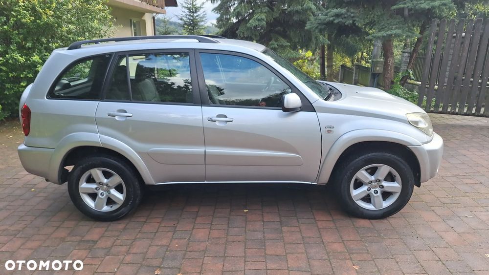 Toyota RAV4 2.0 D-4D Sol - 5