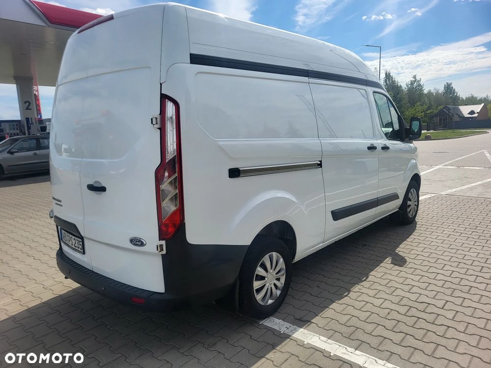 Ford Transit Custom - 13