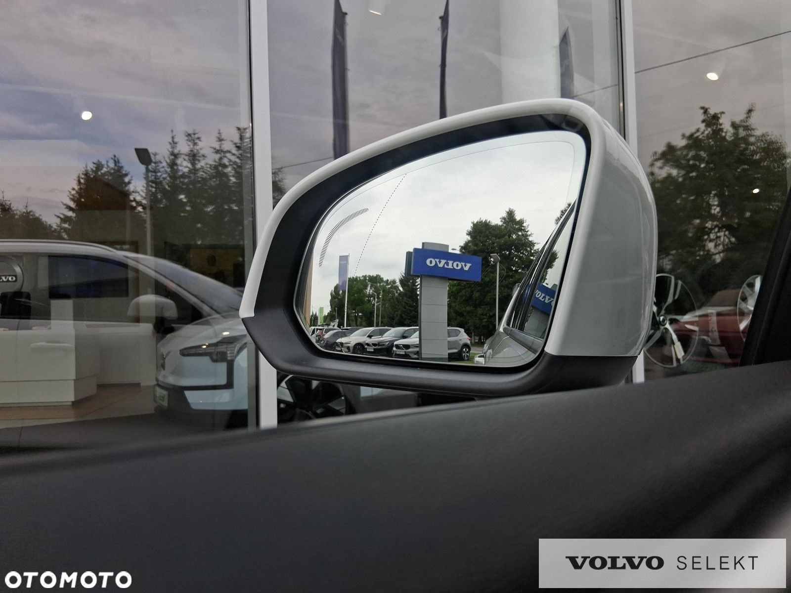 Volvo XC 40 - 24