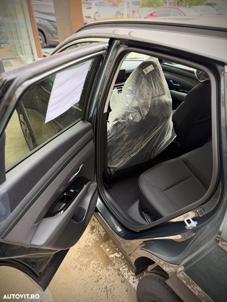 Hyundai Tucson 1.6 l 180 CP 4WD 7DCT Style - 13