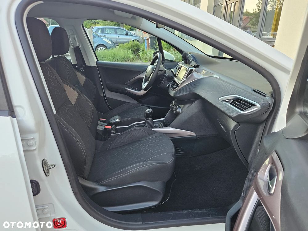 Peugeot 2008 82 VTI Active - 11