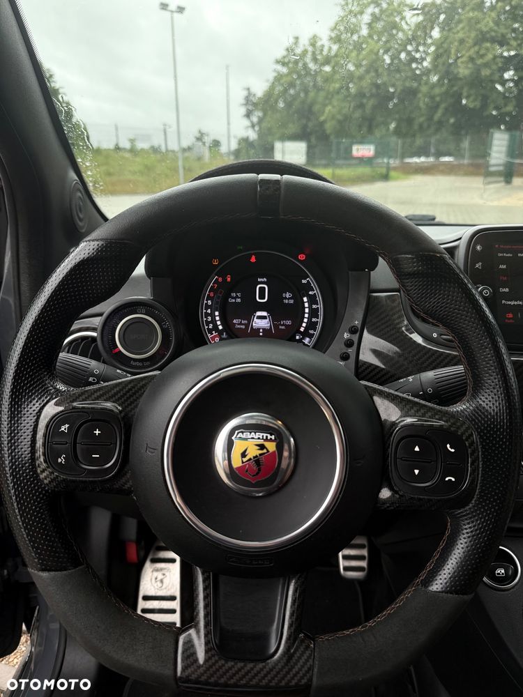 Abarth 695 - 14