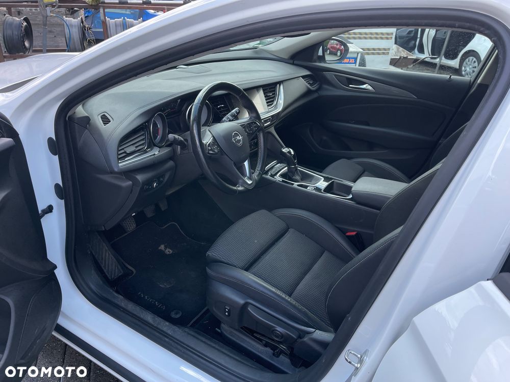 Opel Insignia 1.6 (118g) Innovation - 22