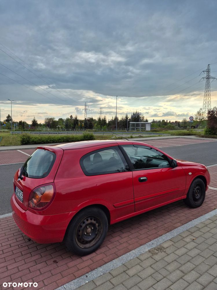 Nissan Almera 1.5 Visia - 3