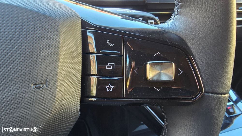 MG MG4 64 kWh Luxury - 16