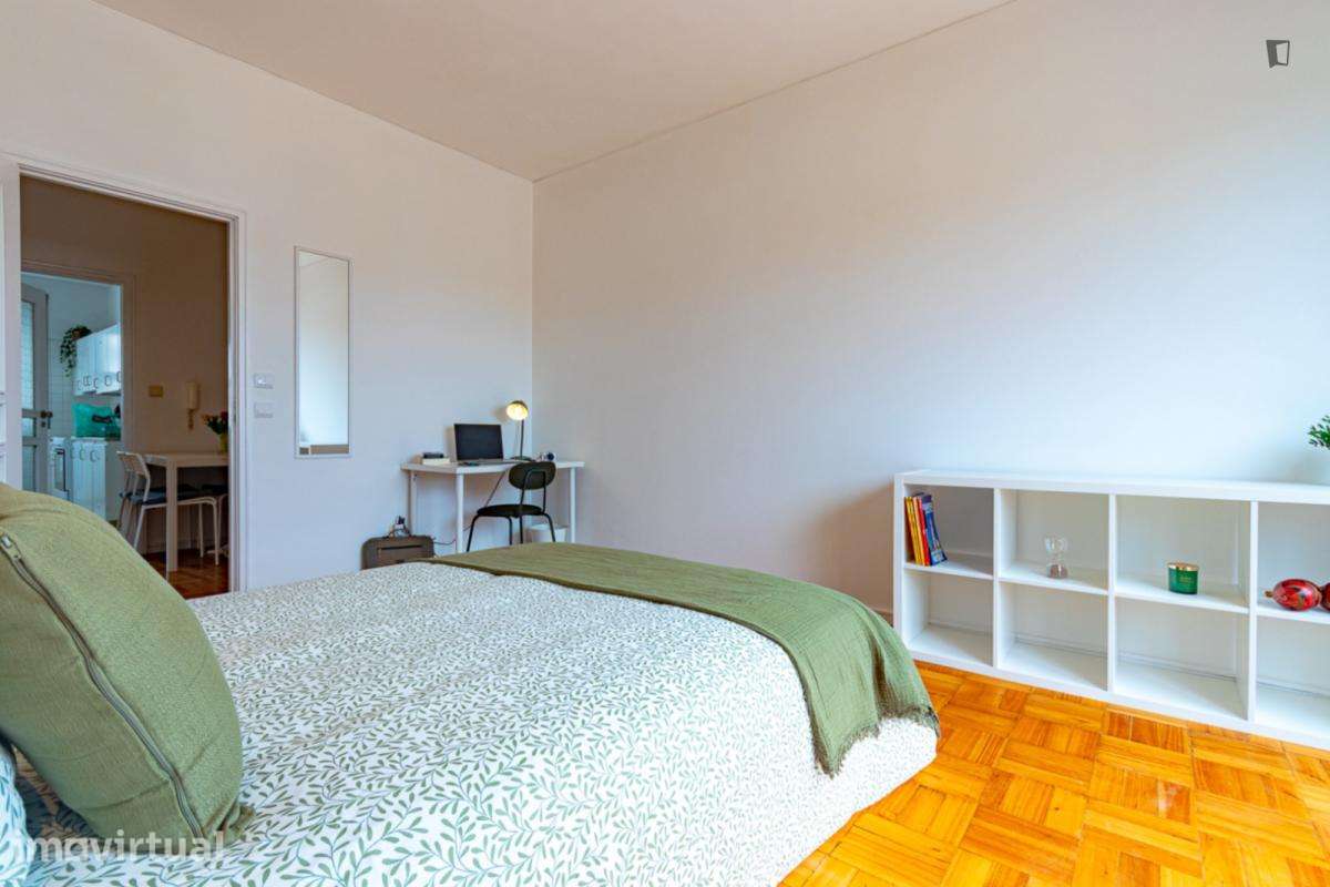 Quarto - localizado em Ramalde Porto - Grande imagem: 5/24