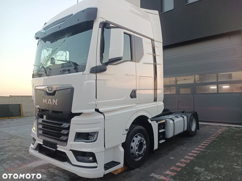 MAN TGX TG3 18.470 low deck retarder 98000zł netto - 1