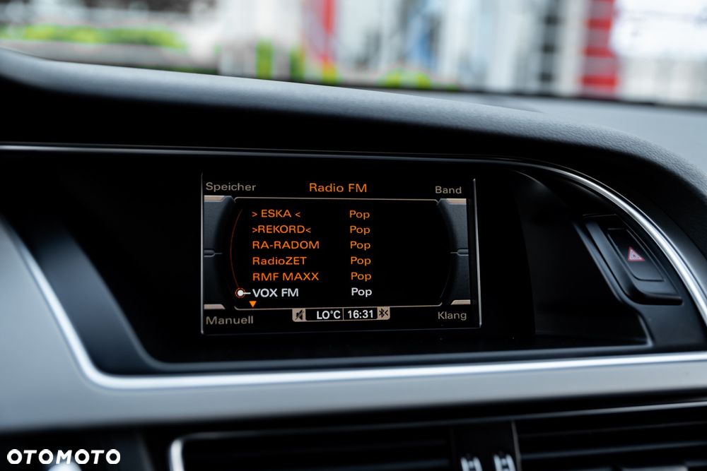 Audi S4 Avant S tronic - 31