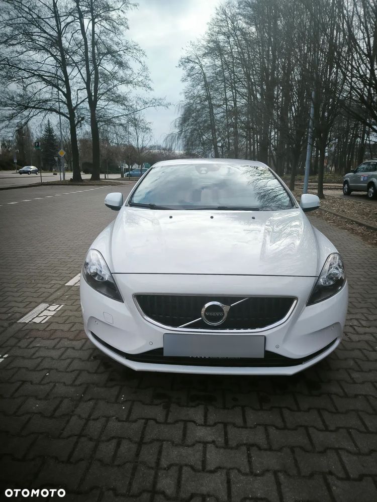 Volvo V40 T3 Drive-E Kinetic - 9