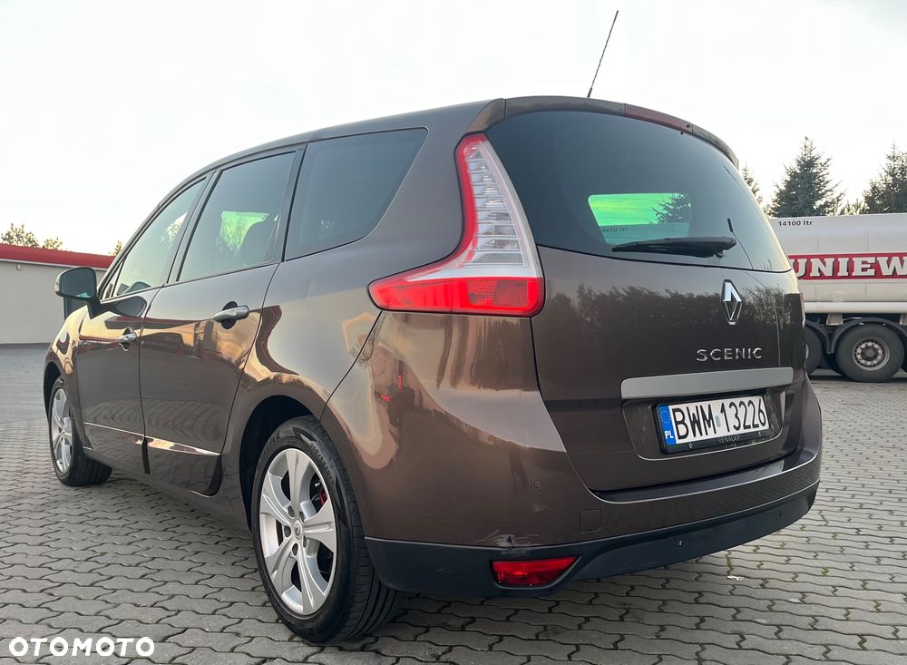 Renault Scenic - 6