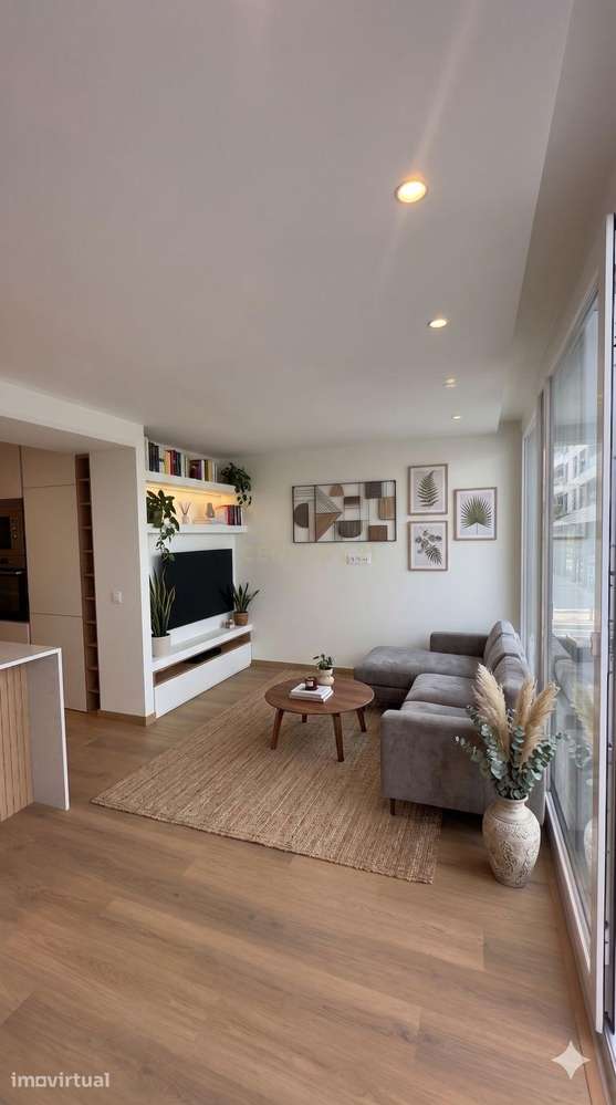 Excelente Apartamento T2 completamente remodelado em Almada - Grande imagem: 5/46