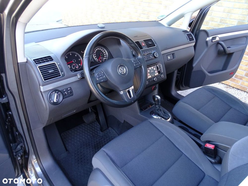 Volkswagen Touran 1.6 TDI DPF BlueMotion Technology DSG STYLE - 20