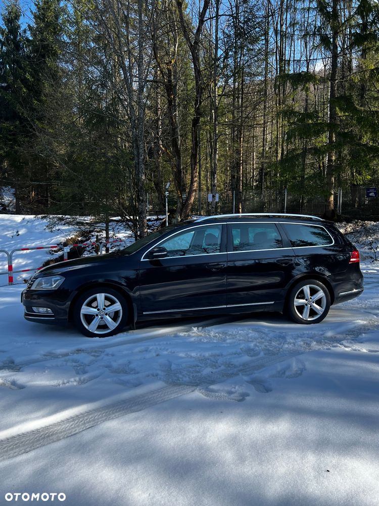 Volkswagen Passat 2.0 TDI 4Motion DSG BlueMotion Tech Highline - 11