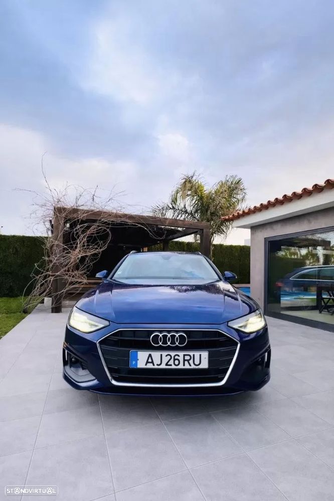 Audi A4 Avant 30 TDI Advanced S tronic - 5