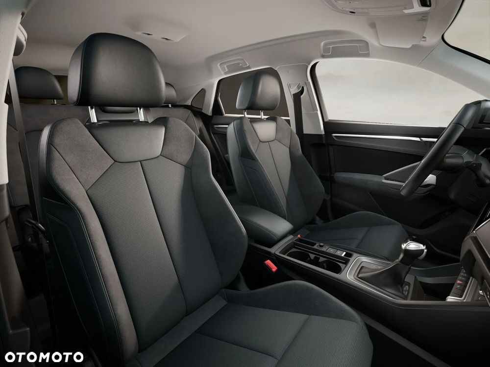 Audi Q3 35 TFSI mHEV S-Line S tronic - 16
