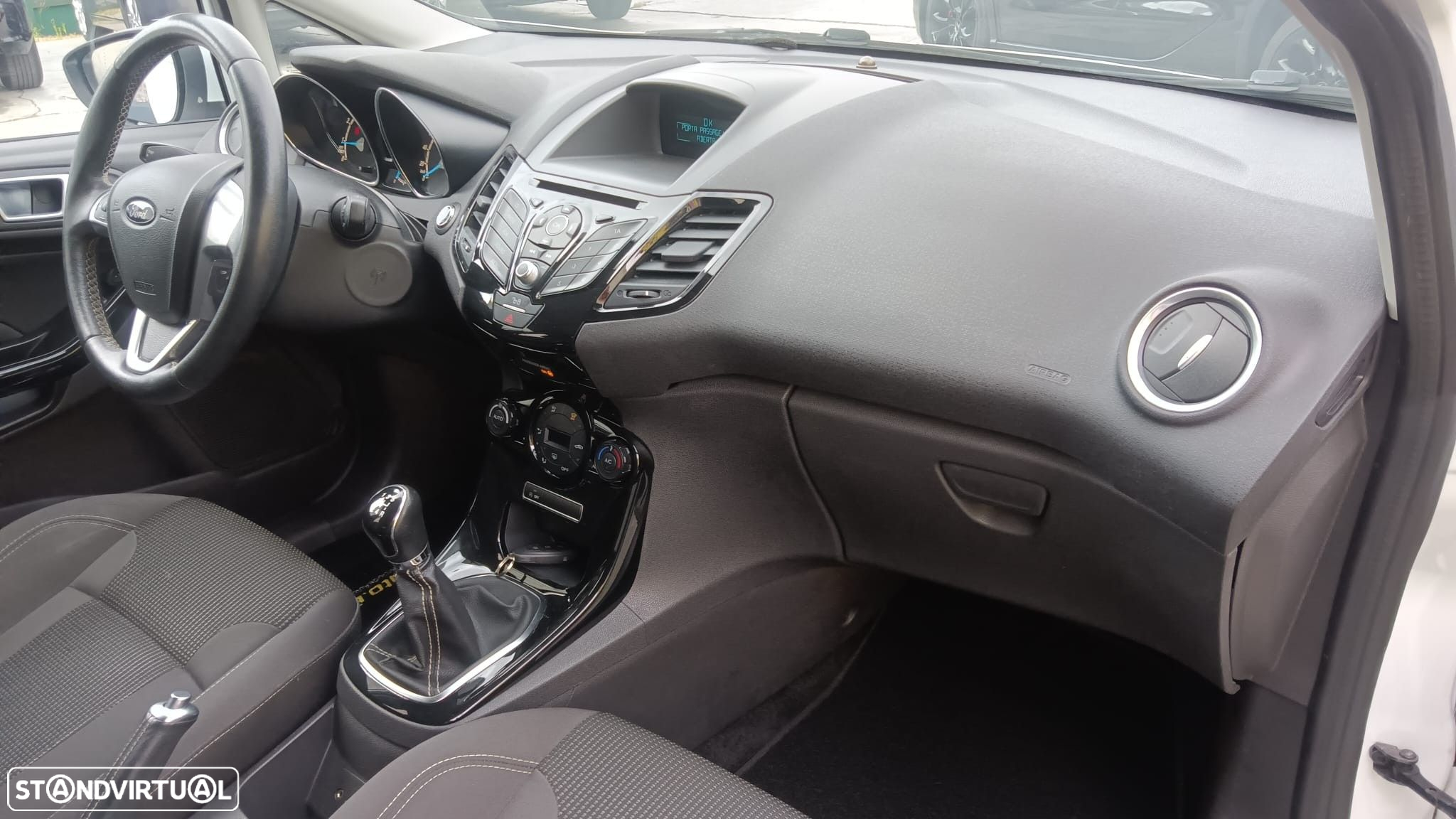 Ford Fiesta 1.0 Ti-VCT Titanium - 11