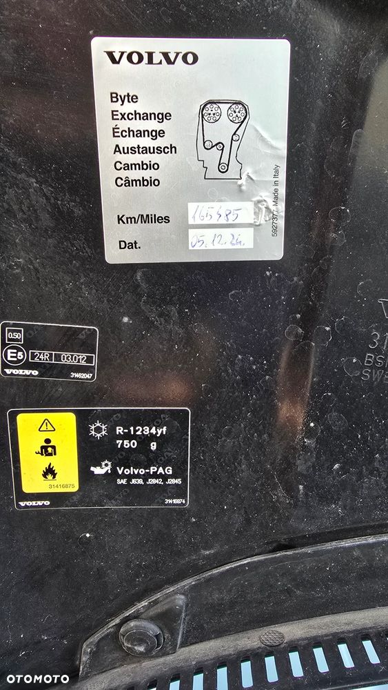 Volvo V60 D4 Momentum - 11