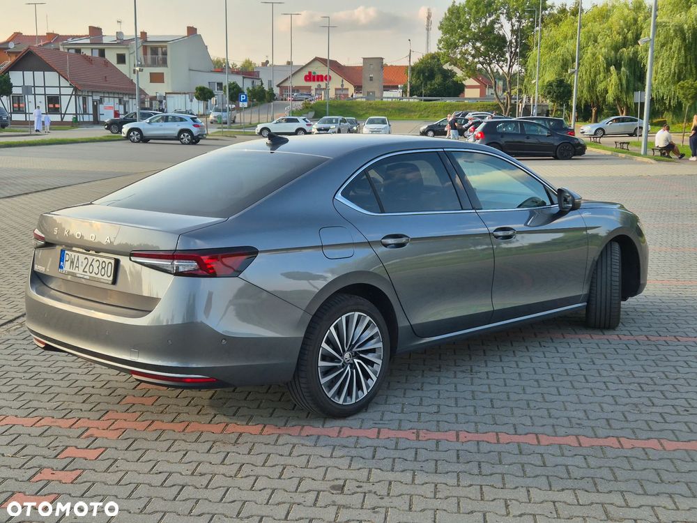 Skoda Superb 2.0 TDI SCR L&K DSG - 2