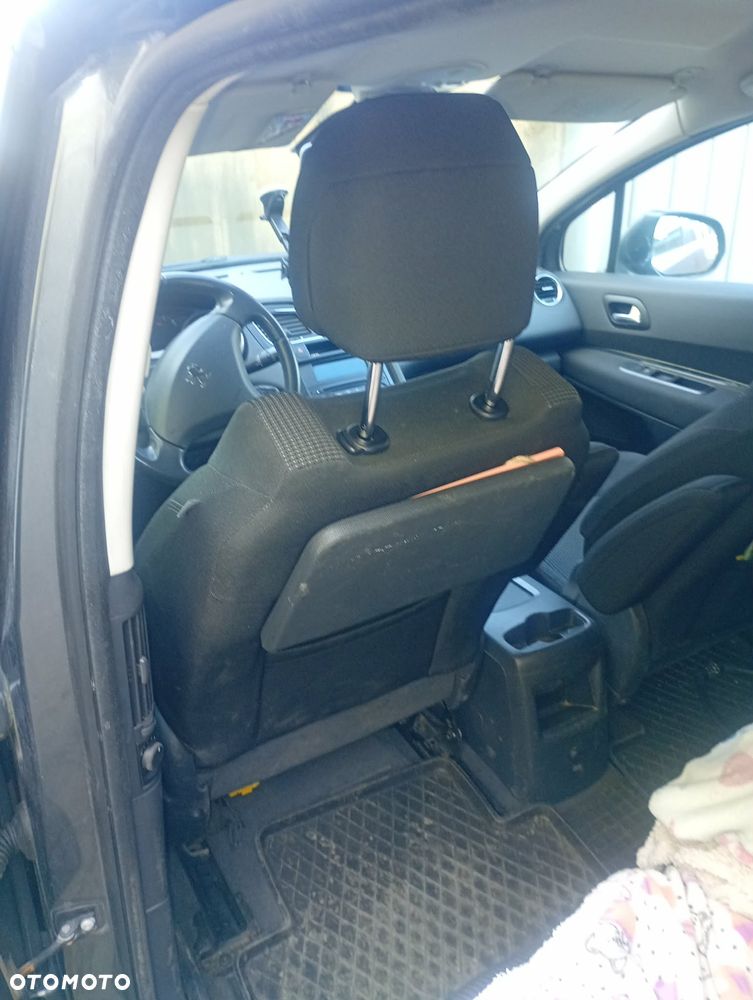 Peugeot 5008 HDI FAP 150 Platinum - 29