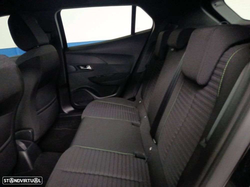 Peugeot 2008 1.2 PureTech Active - 10