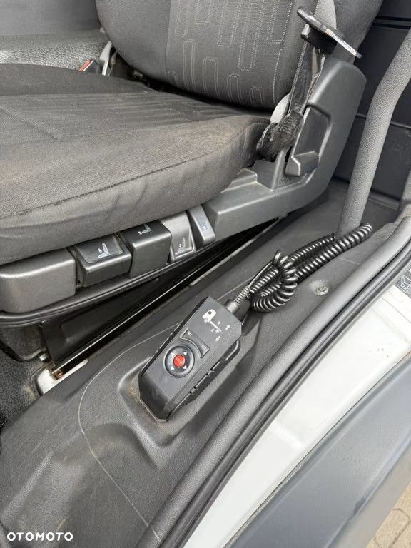 Mercedes-Benz Atego 1221 4x2 – chłodnia | Thermo King T-800R | winda Bär 1500 kg | Euro 6 - 16
