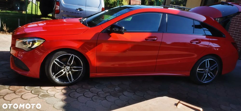 Mercedes-Benz CLA 220 4-Matic - 3