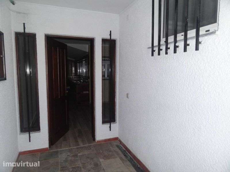 Arrendamento moradia T3 +1 Salgueiral - Grande imagem: 2/12