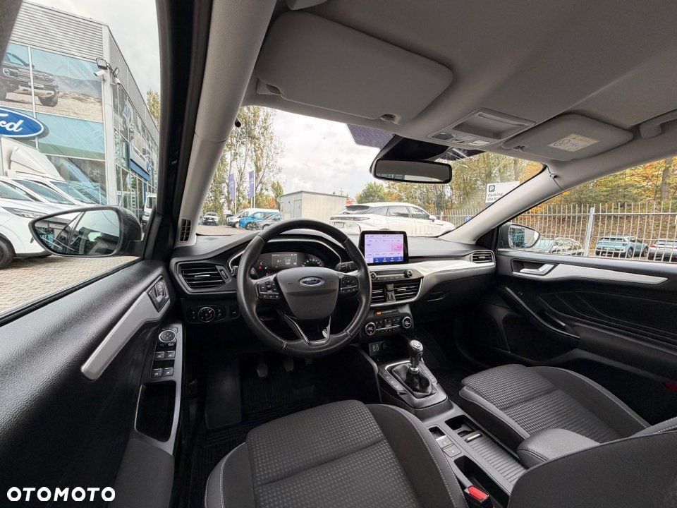 Ford Focus - 17