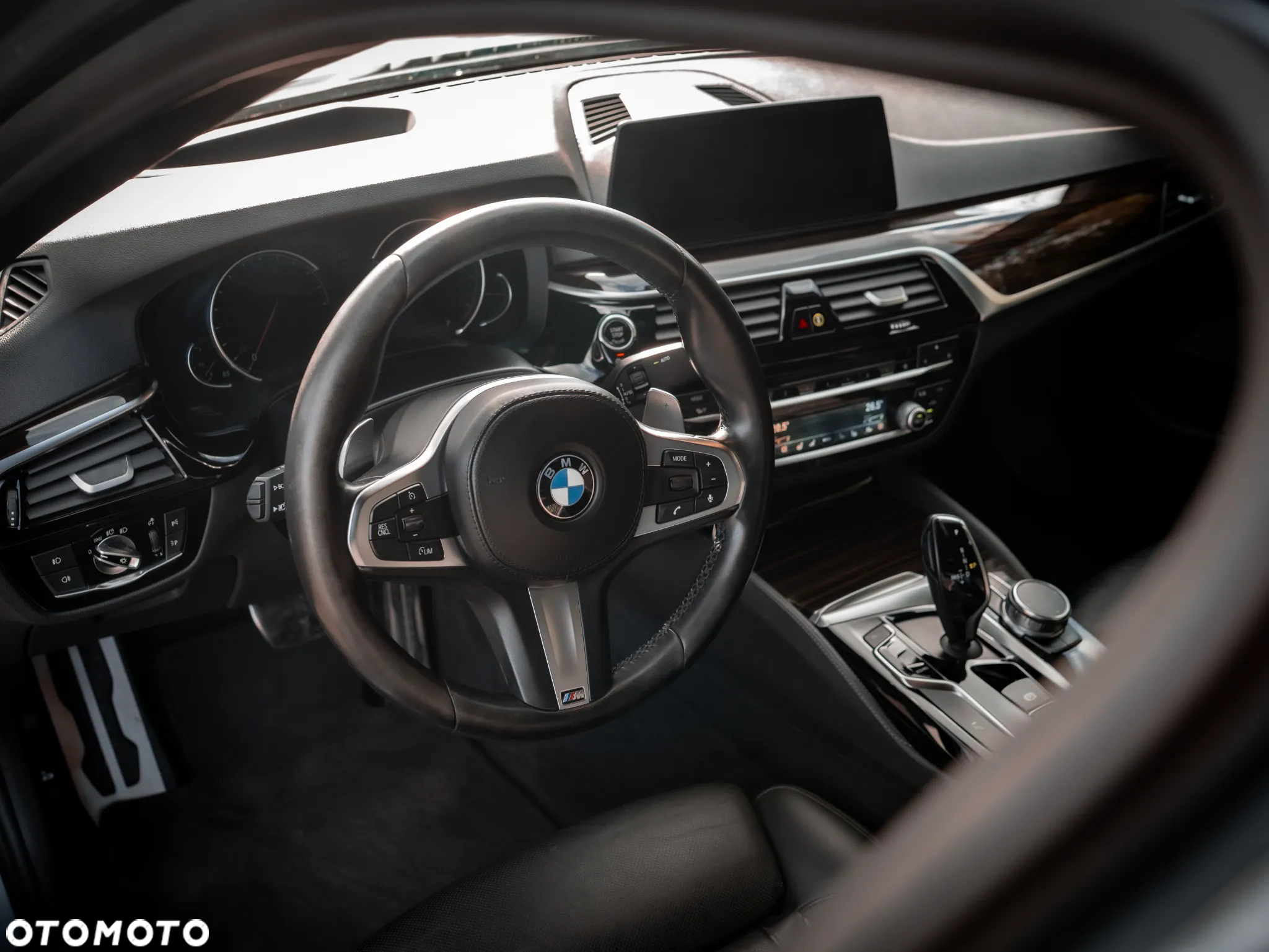 BMW Seria 5 540i xDrive M Sport sport - 12