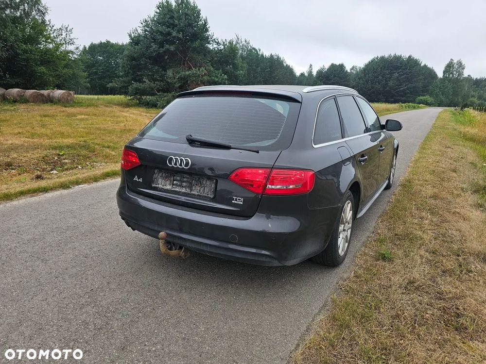 Audi A4 Avant 2.0 TDI DPF clean diesel quattro Ambiente - 9