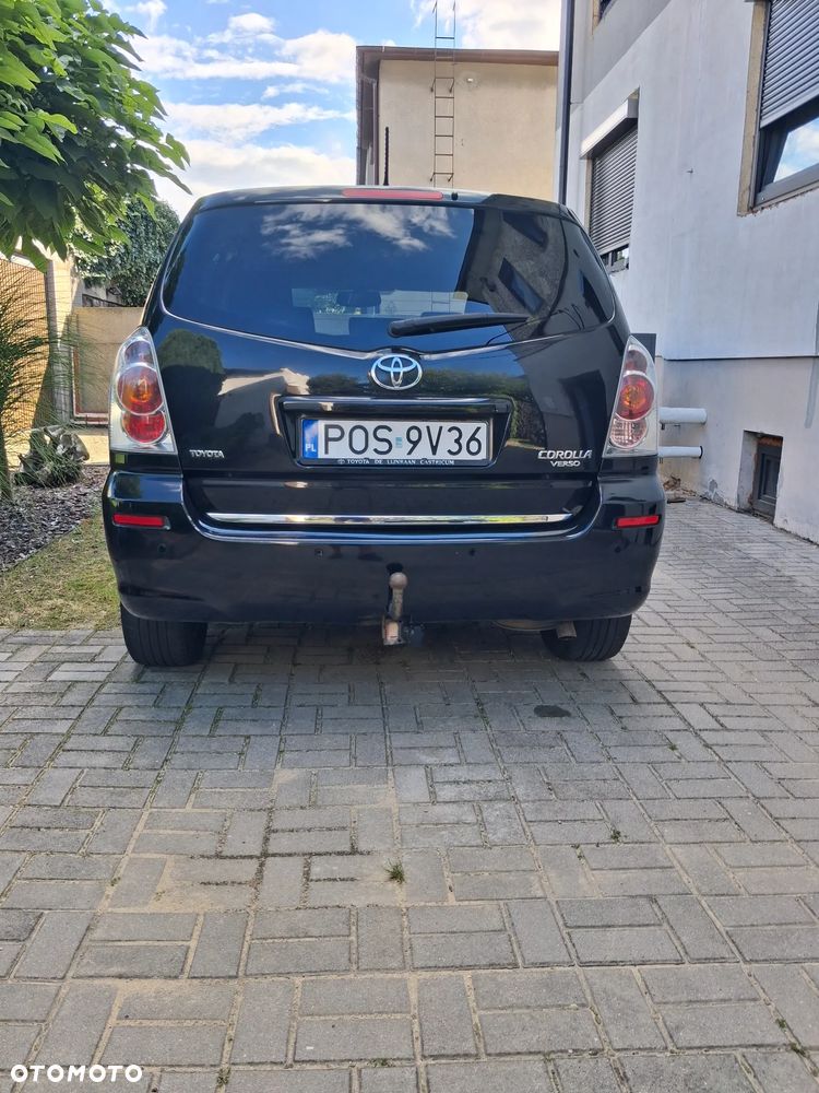 Toyota Corolla Verso 1.8 Sol 7os - 3