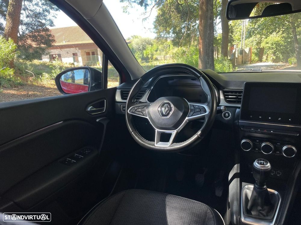 Renault Captur 1.0 TCe Exclusive - 18