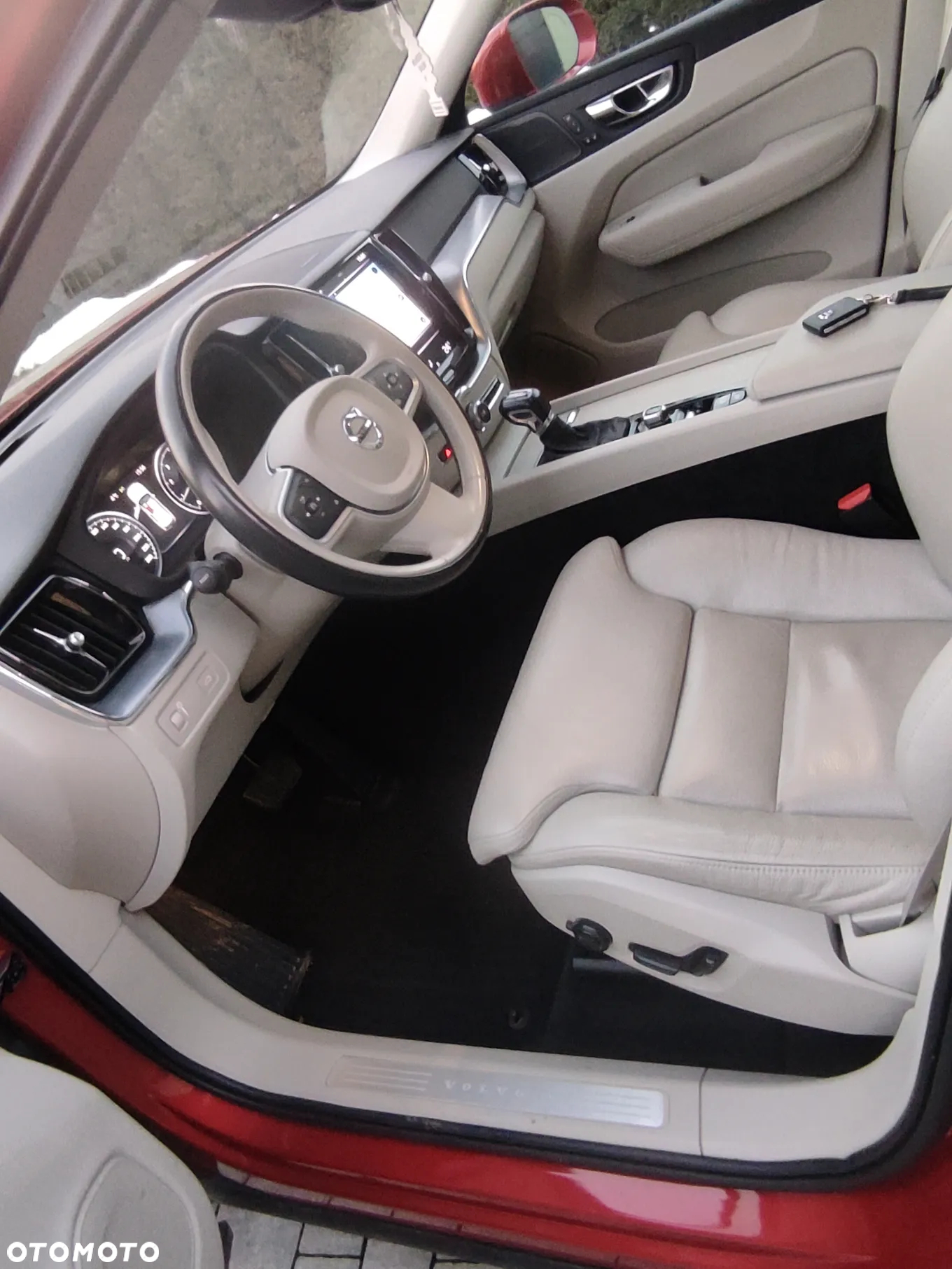 Volvo XC 60 - 24