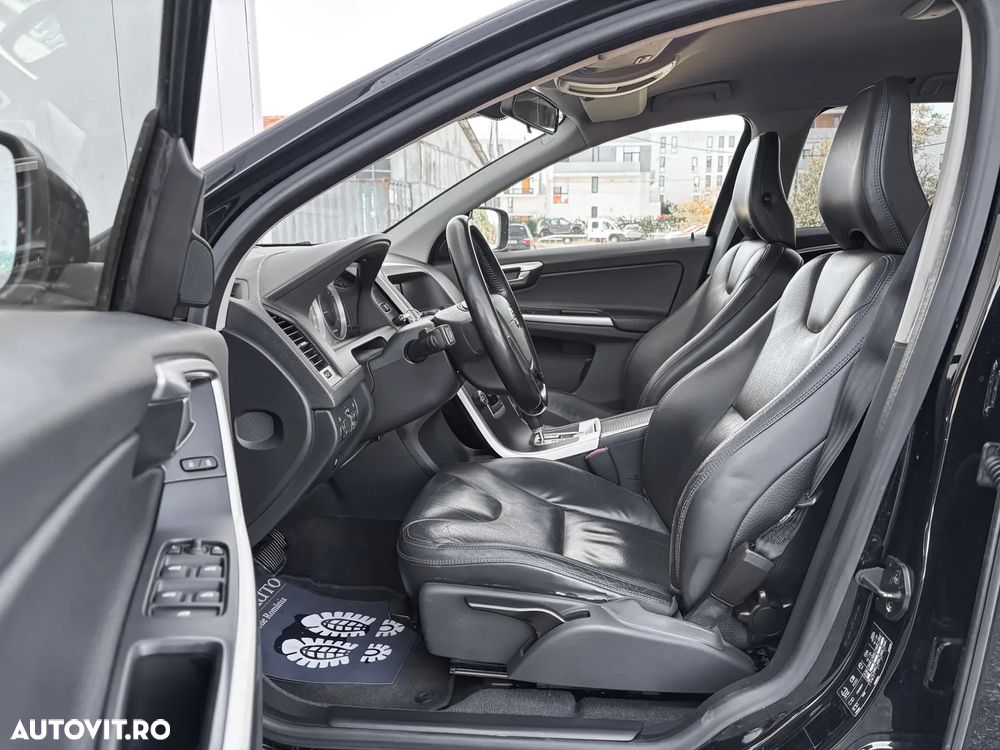 Volvo XC 60 - 8