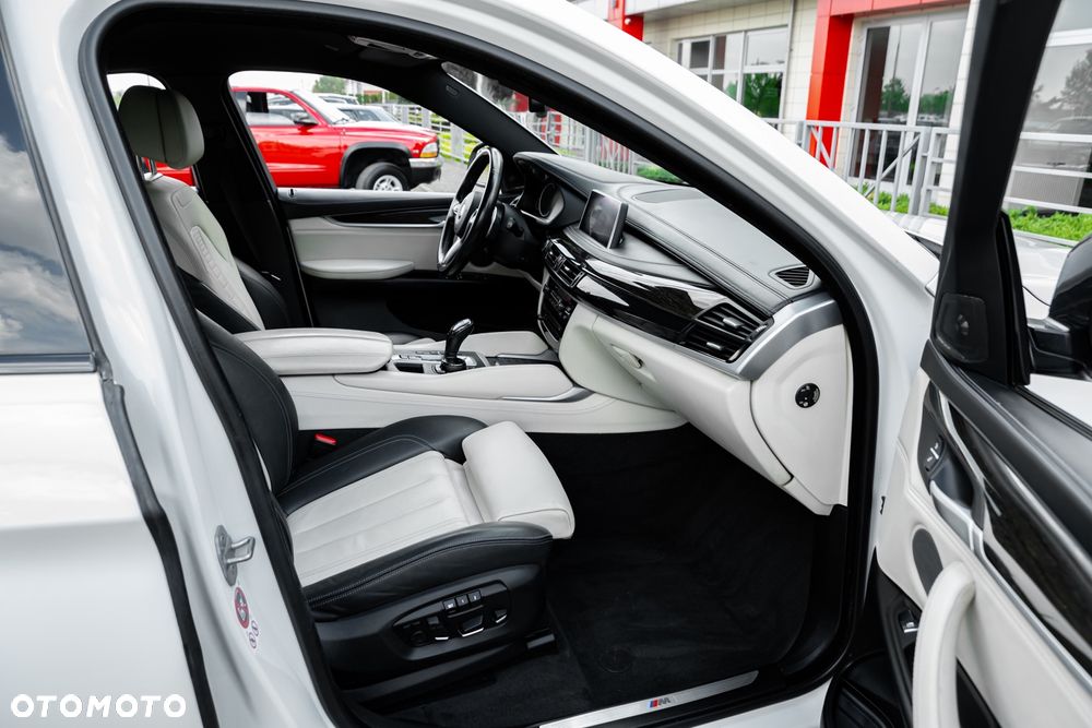 BMW X6 - 24