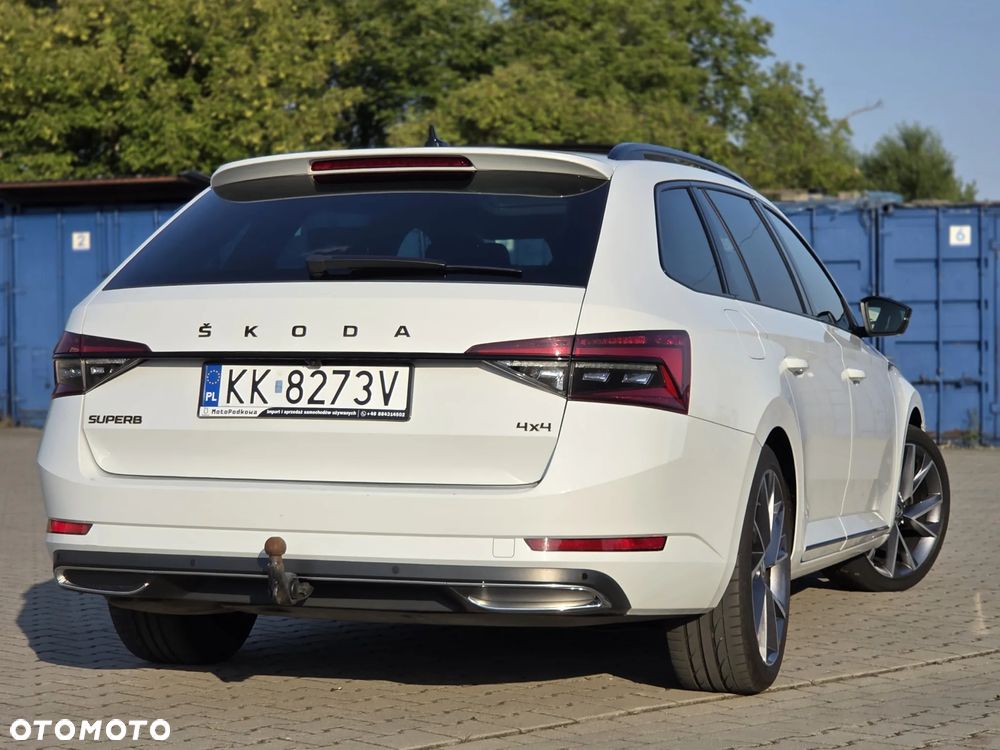 Skoda Superb 2.0 TDI SCR 4x4 Sportline DSG - 8