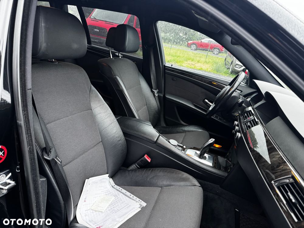 BMW Seria 5 520d Edition Exclusive - 15