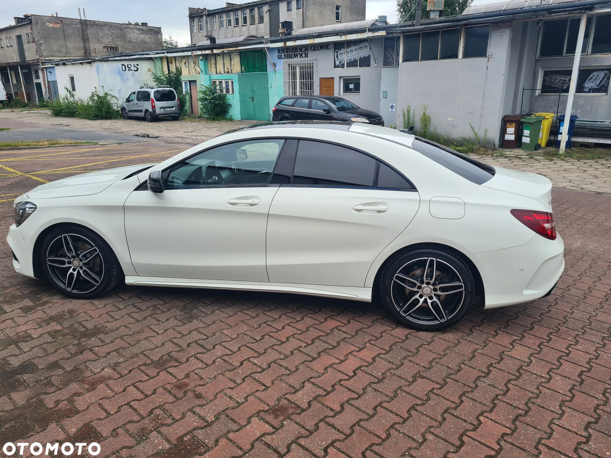Mercedes-Benz CLA 220 4-Matic AMG Line - 2