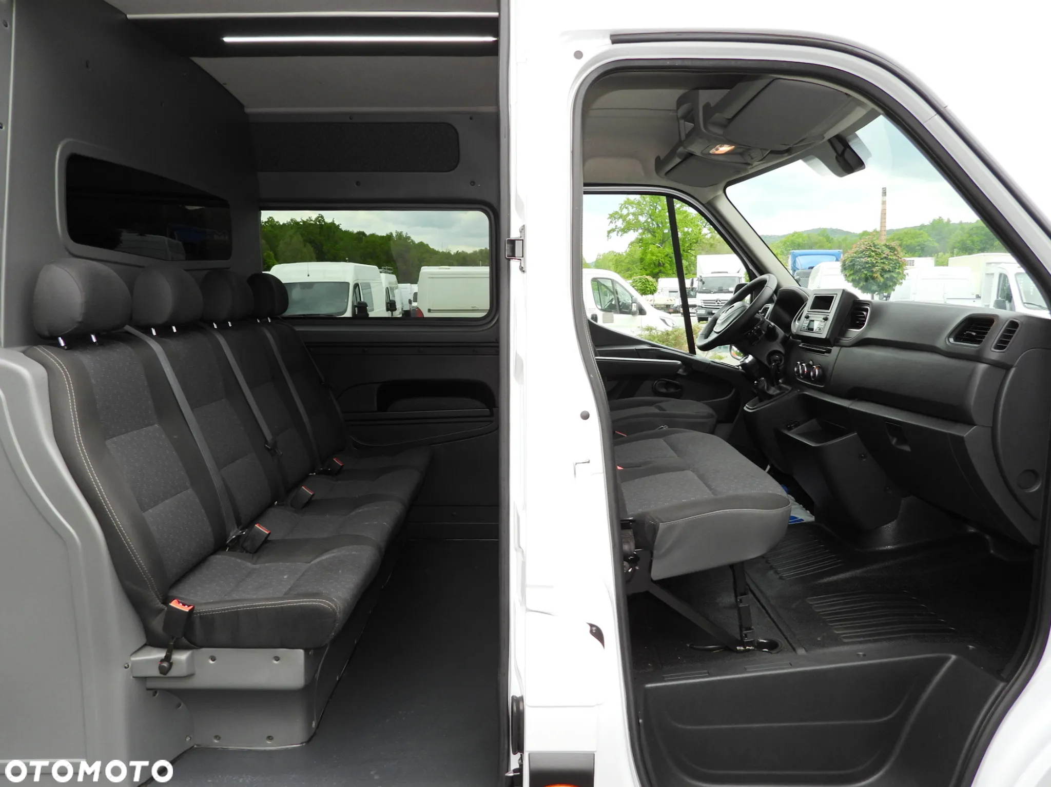 Opel MOVANO  FURGON BRYGADÓWKA 7 MIEJSC TEMPOMAT LEDY KLIMATYZACJA 135KM [ 254923 ] - 37