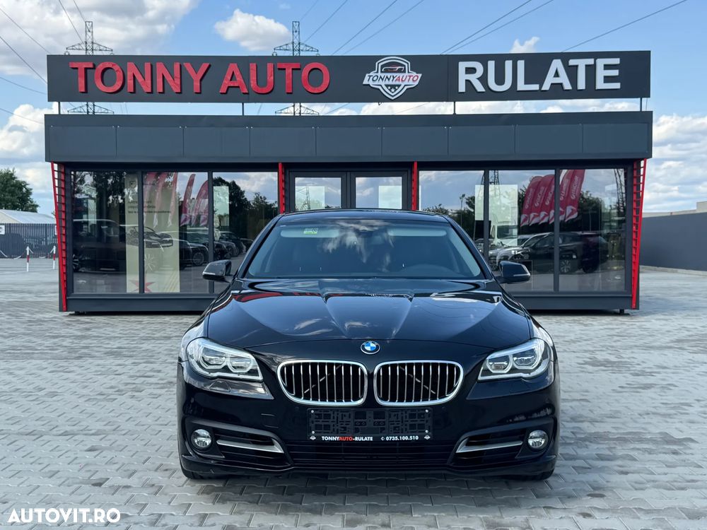 BMW Seria 5 520d xDrive Aut. Luxury Line - 2