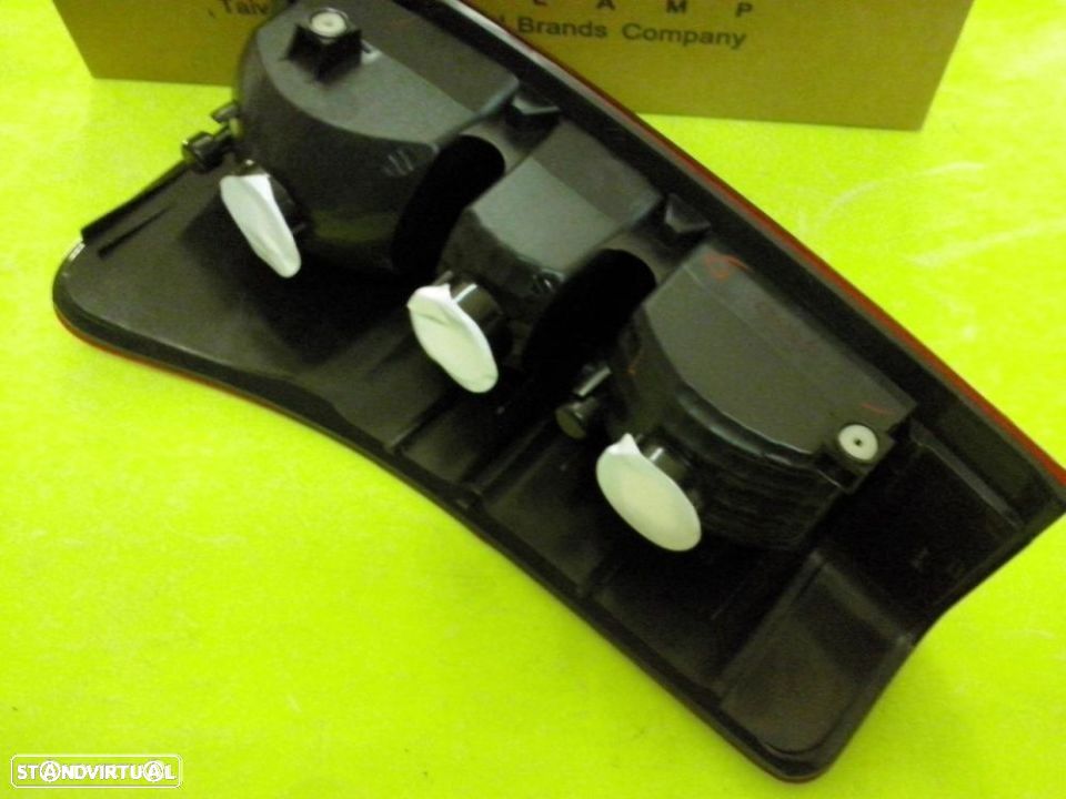 Farolins de trás Isuzu D-Max 2013 --  NOVOS - 3