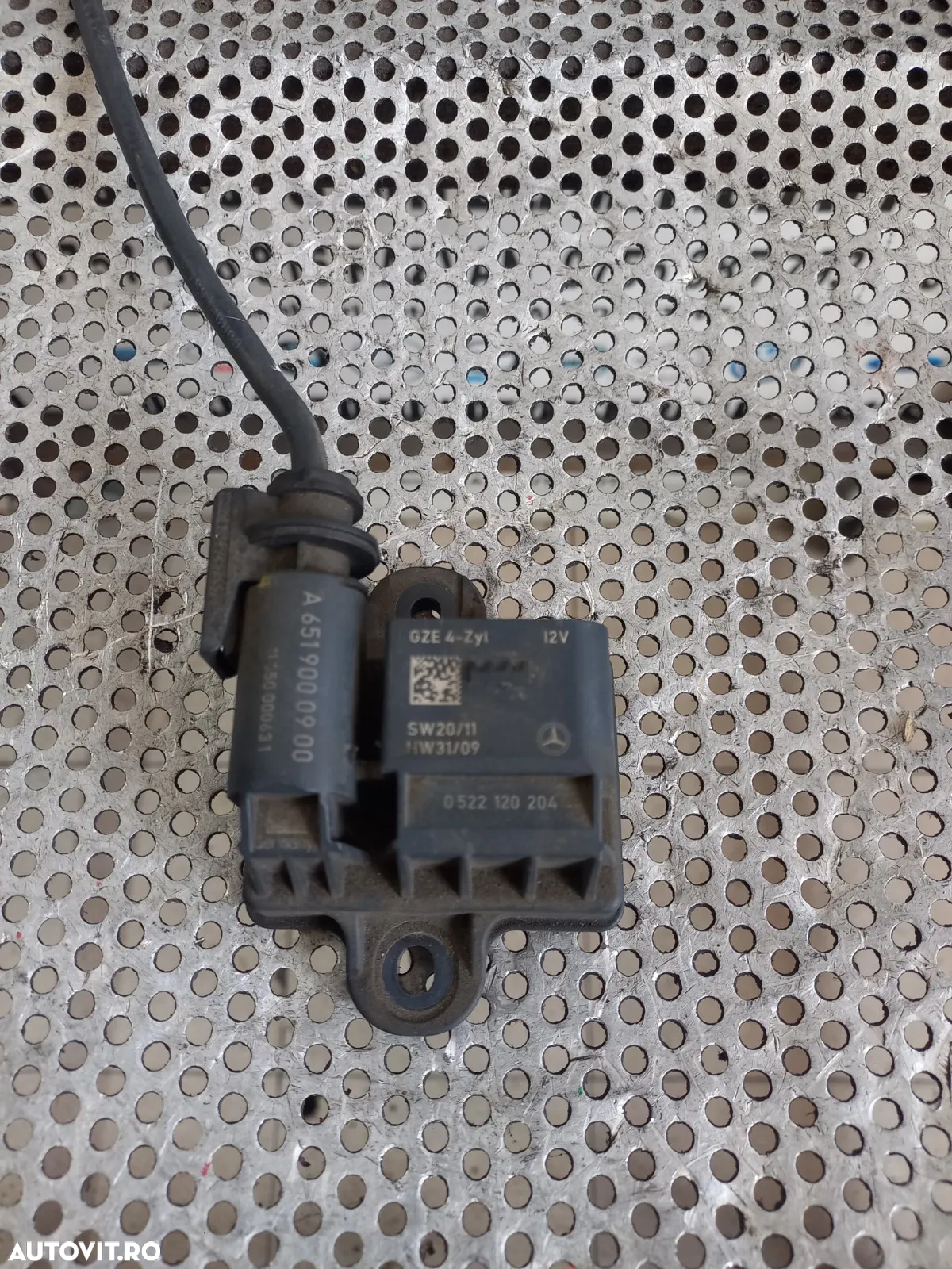 Releu Bujii Mercedes C/E Class ClK Cls Vito Sprinter 2.2 Cdi Euro 5 Motor 651 Cod A - Dezmembrari A - 5